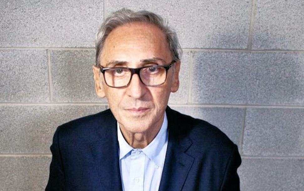 Addio al maestro Franco Battiato. Muore a 76 anni il cantante e compositore 74 Battiato 1