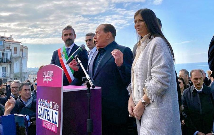 Berlusconi Santelli 1