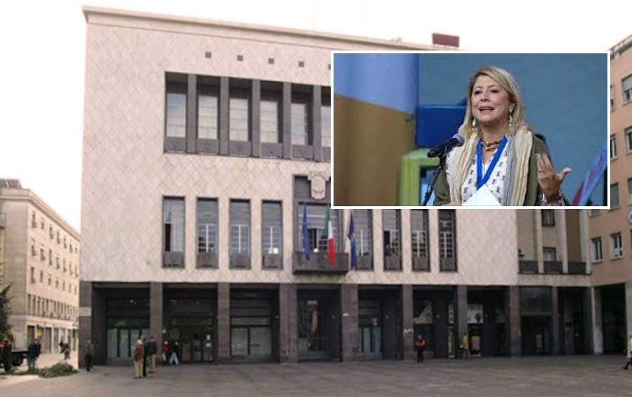 Welfare, Rende: "file per avere i buoni del Governo e povertà territorializzata" 51 Bianca Rende Comune Cosenza 5