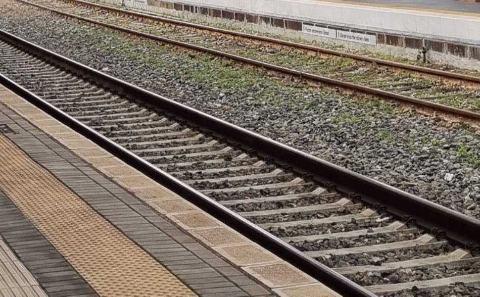 Ferrovie: Costantino ad Occhiuto "passeggeri a rischio, si faccia sentire" 51 Binari ferroviari