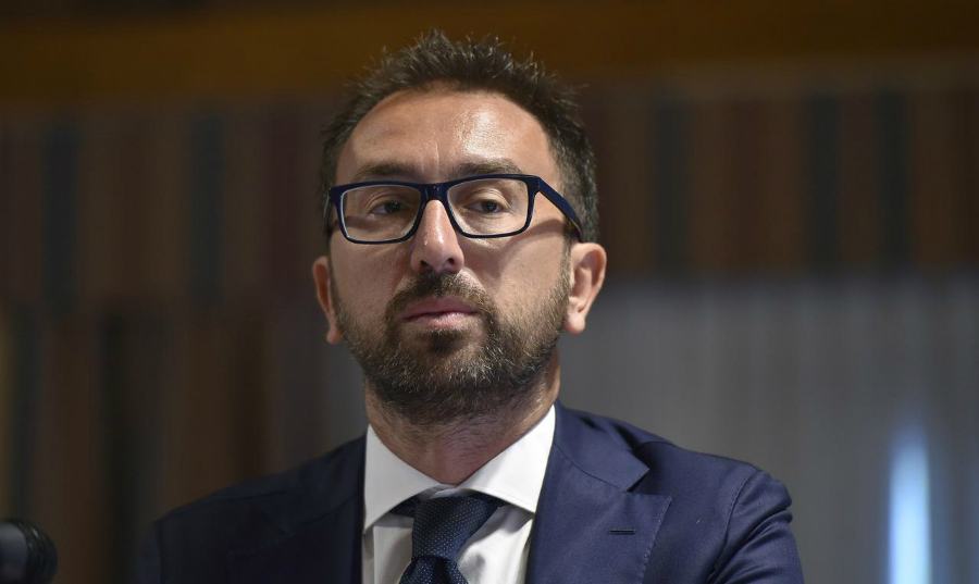 Nuova aula bunker a Lamezia, domani sopralluogo del ministro Bonafede 51 Bonafede ministro giustizia 1