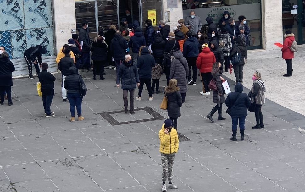 Buoni spesa, D'Ippolito: "ok la proroga ma nessun riferimento al bando sul sito" 51 Buoni Spesa Cosenza 2