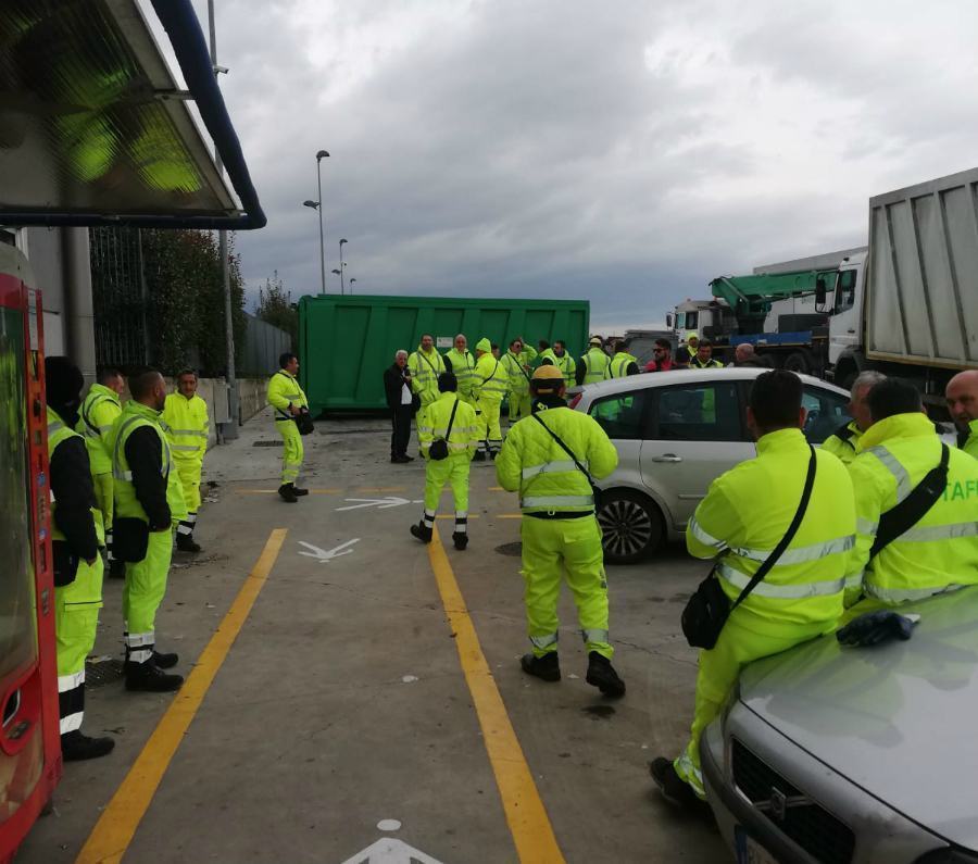 Calabra Maceri, scontro tra sindacati e azienda: indetto lo sciopero per il 17 febbraio 62 Calabra Maceri 7