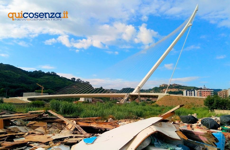 Costruzione del Ponte di Calatrava e bonifica dei rifiuti nei terreni. Assolti gli imputati 51 Calatrava riifuti2