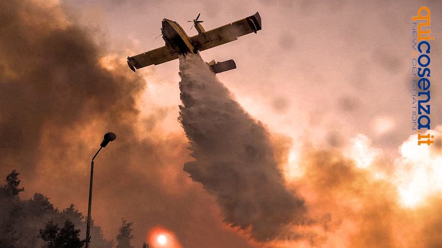 Canadair incendio