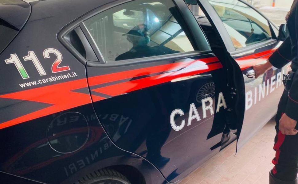 Cinque arresti per estorsione mafiosa, nel mirino anche l'attività di raccolta rifiuti 51 Carabinieri 3 26