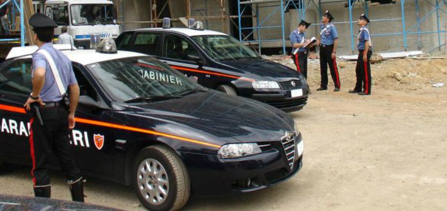 Incidente sul lavoro a Borgia, 4 denunce per la morte dell'operaio 51 Carabinieri Cantiere