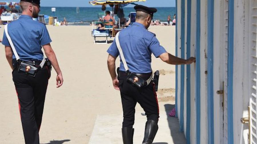 Carabinieri Spiaggia 4