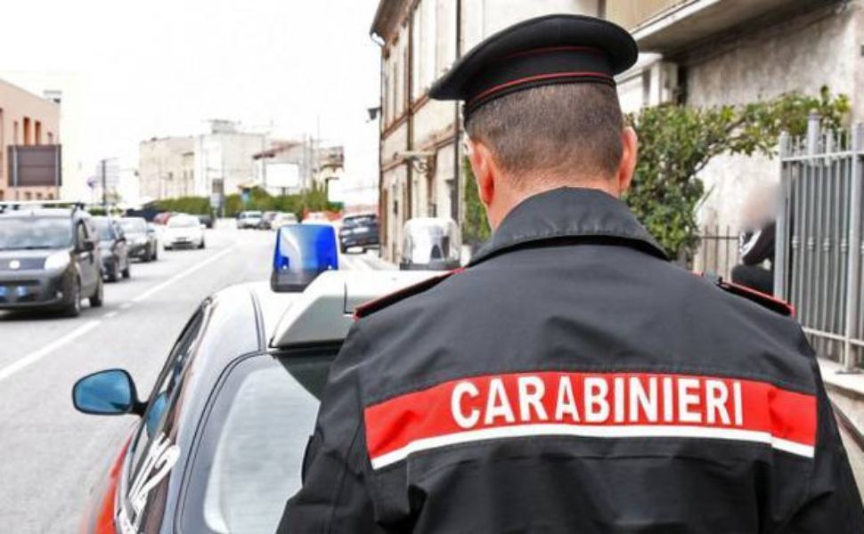 Carabinieri controlli 16