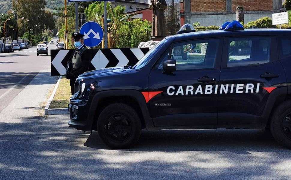 In giro oltre l'orario consentito, arrestato un sorvegliato speciale 51 Carabinieri di Bianco