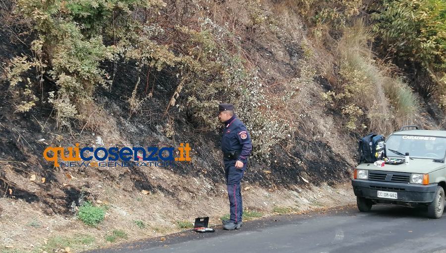 Carabinieri forestali luogo incendio acquaformosa