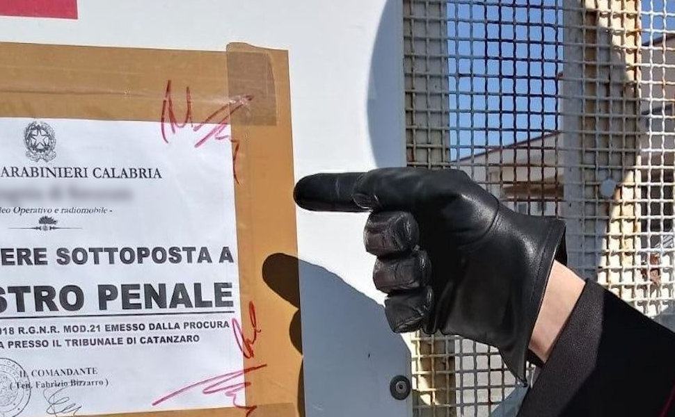 Carabinieri sequestro