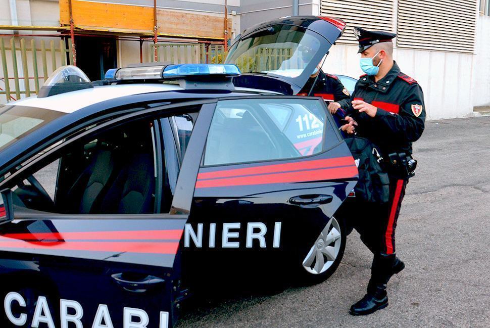 Sequestrati oltre 14 chili di stupefacenti, armi e munizioni 51 Carabinieri2 2