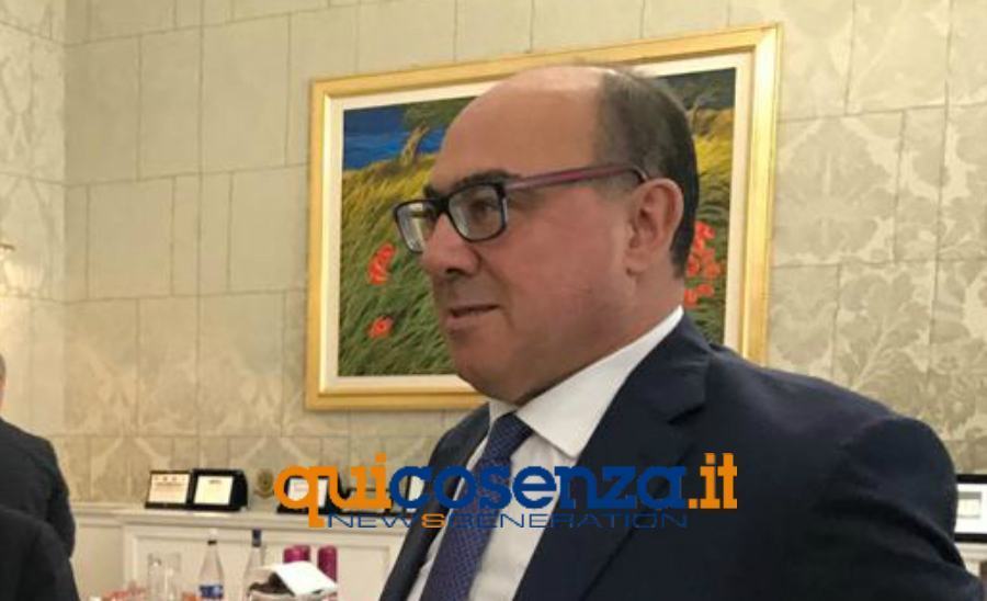 Virus, Guccione: "persi mesi per le assunzioni" 51 Carlo Guccione 10