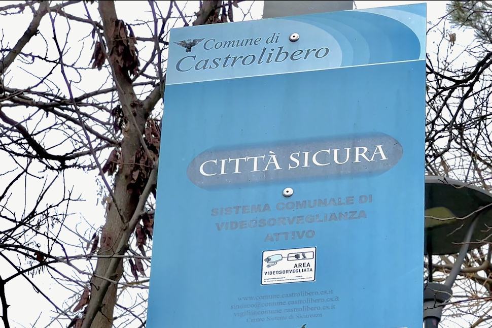 Castrolibero, ripristino della videosorveglianza e nuovi siti da monitorare 51 Castrolibero videosorveglianza