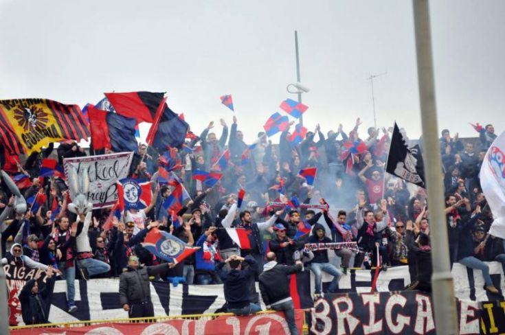 Catanzaro Cosenza tifosi cosenza 2