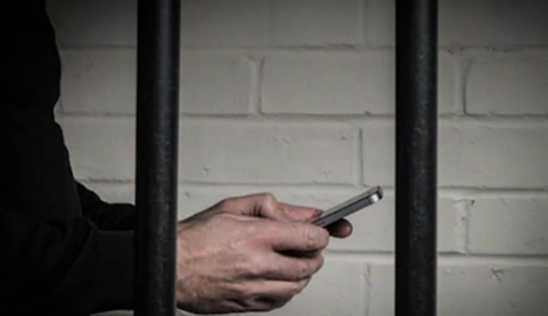 Cellulare in carcere 1