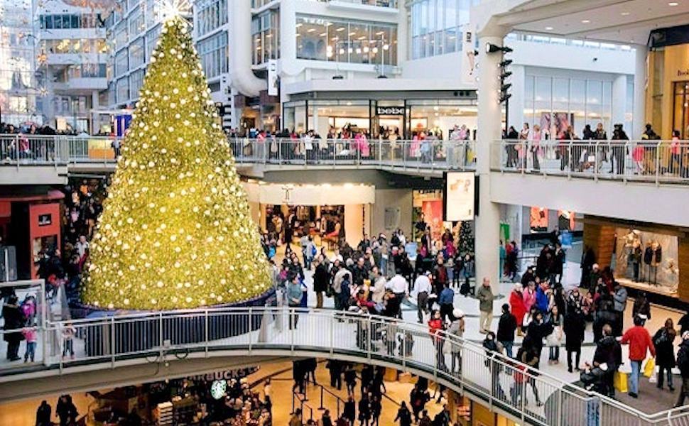 "Occhiuto disponga la chiusura delle attività commerciali per l'Epifania" 51 Centro commerciale 1