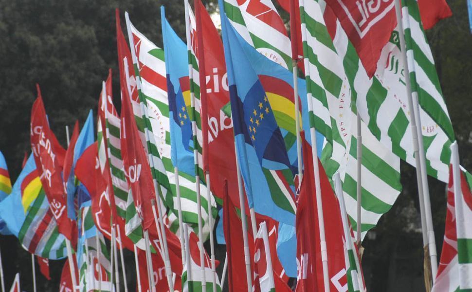 Settimana di manifestazioni in Calabria. Cgil, Cisl e Uil: "troppe vertenze irrisolte" 51 Cgil Cisl Uil 2