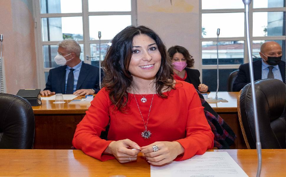 Violenza sulle donne, Cosenza apre lo sportello per il reddito di libertà 51 Chiara Penna 2