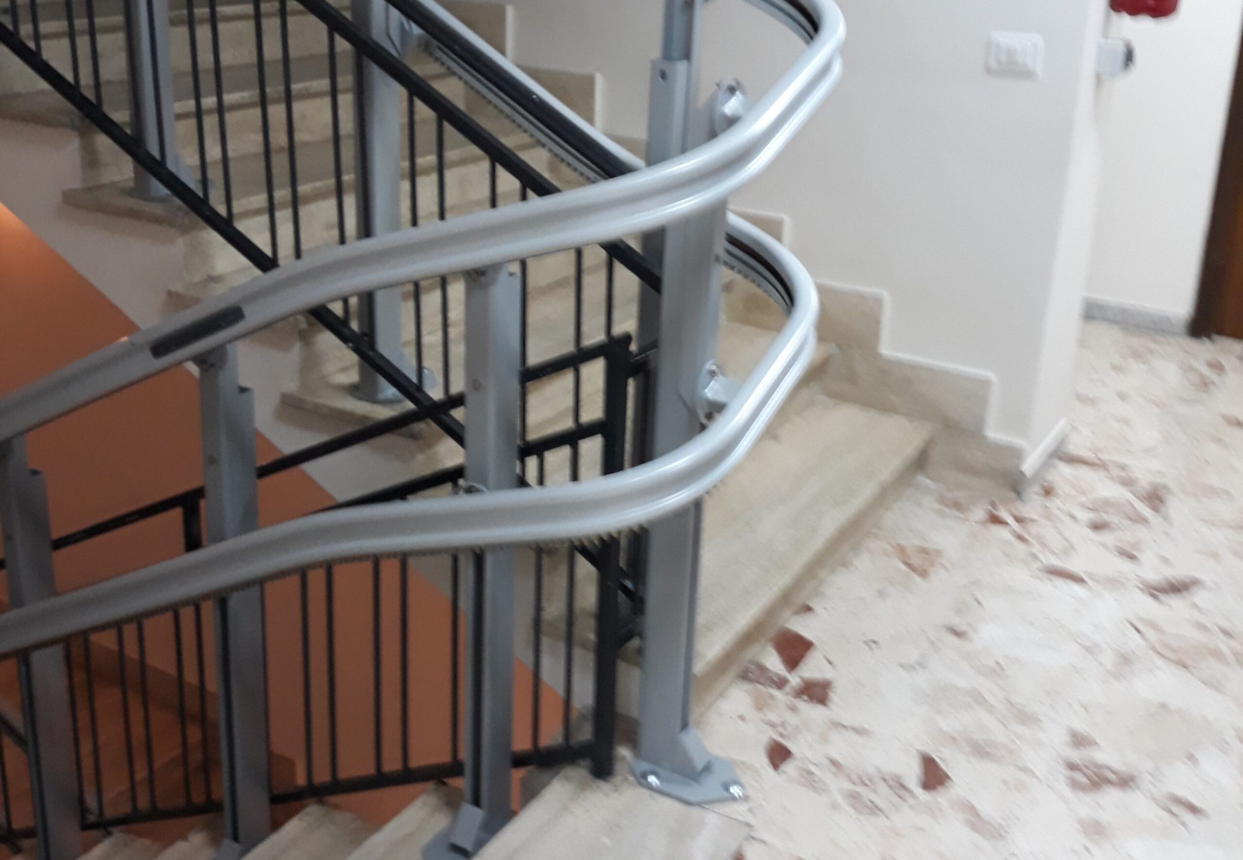 Civita, abbattute le barriere architettoniche in Comune 51 Civita montascale scaled
