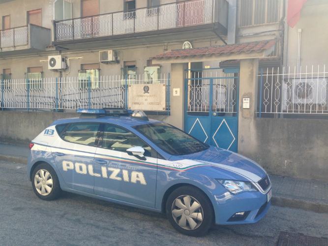 Due Agenti di Polizia salvano la vita ad un bambino di 5 anni 51 Commissariato Cittanova