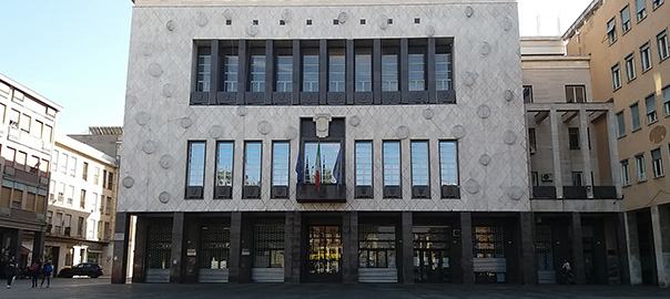 Caso Santelli, Idm alla carica: familismo amorale 51 Comune-di-Cosenza