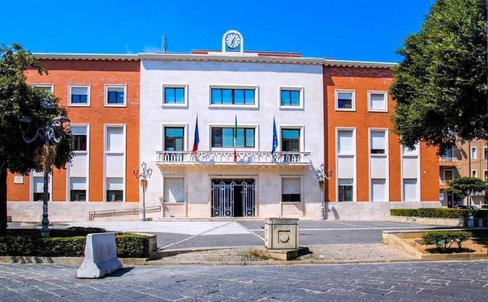 Crotone, in arrivo nuove assunzioni in Comune per reclutare 15 dipendenti 51 Comune di Crotone 4