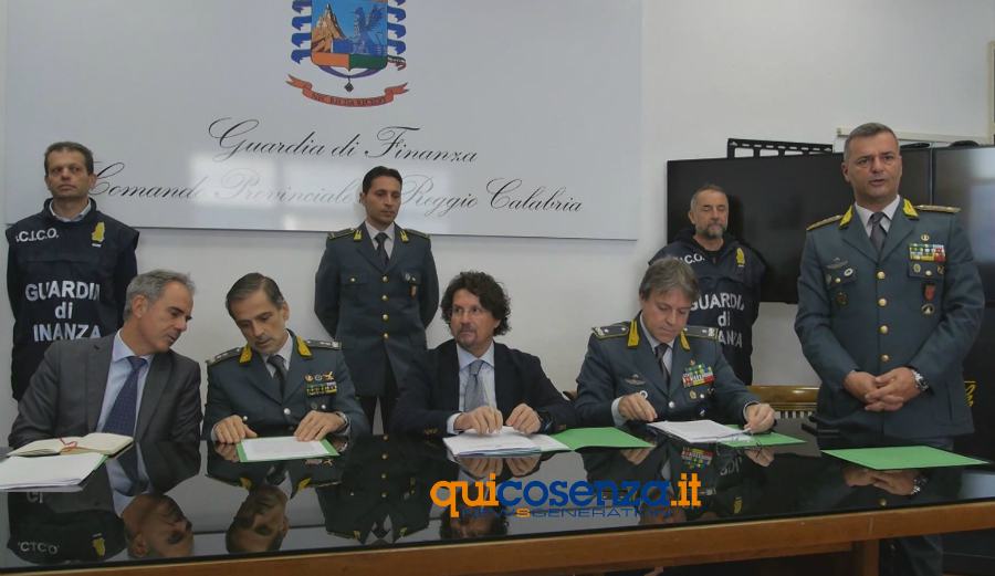 Conferenza stampa operazione Magma 02