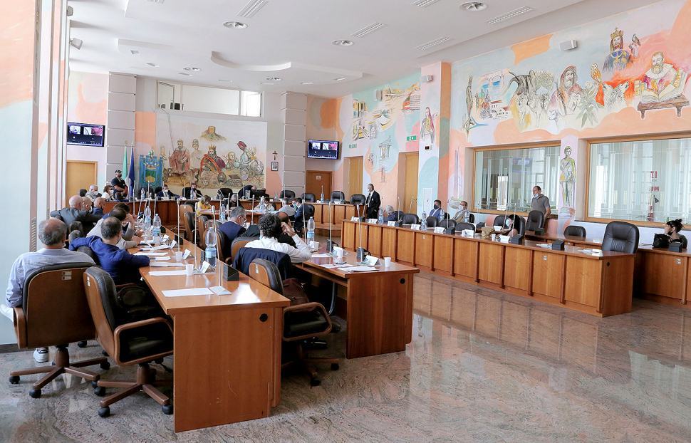 Il nuovo consiglio comunale di Cosenza 51 Consiglio comunale Cosenza01