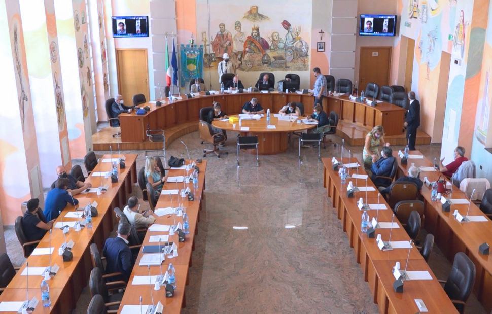 Consiglio comunale Cosenza2 4