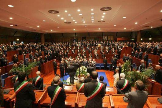 Arrestati consiglieri regionali della legislatura Scopelliti, indagati tutti gli assessori della Giunta Oliverio 197 Consiglio Regionale Calabria