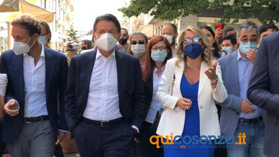 Conte e bianca rende a corso mazzini