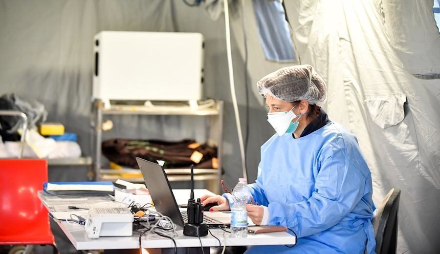 Coronavirus Ospedale da campo 1