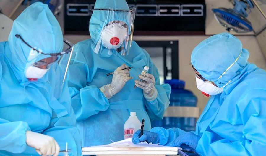 Le varianti ora fanno paura: in Umbria 500 ricoverati, uno ogni ora. Indagine Iss-Regioni 53 Coronavirus medici 26