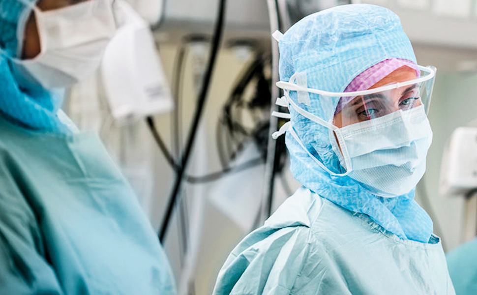 80 nuovi contagi tra Cosenza e l'area urbana, 21 a Bisignano. Ricoveri a quota 122 51 Coronavirus medici ospedale 1 1