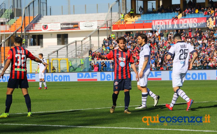 Cosenza, non basta un grande primo tempo. Il Brescia rimonta e vince 3 a 2 al 93' 68 Cosenza Brescia06