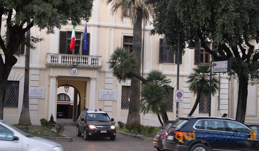 Cosenza: droga, furto e occupazione abusiva di un'abitazione. Arrestato 50enne nel centro storico 53 Cosenza Carabinieri Corso Umberto