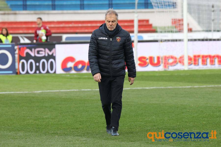 Braglia "giusta la protesta dei tifosi ma abbiamo bisogno di loro. Domani match verità" 68 Cosenza Citt04