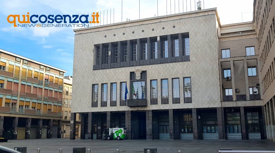 Camune di Cosenza Piazza dei bruzi