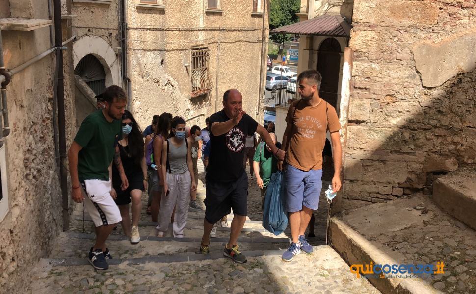 Centro storico di Cosenza, multa da oltre mille euro "per aver mostrato i crolli" 51 Cosenza vecchia crolli 03
