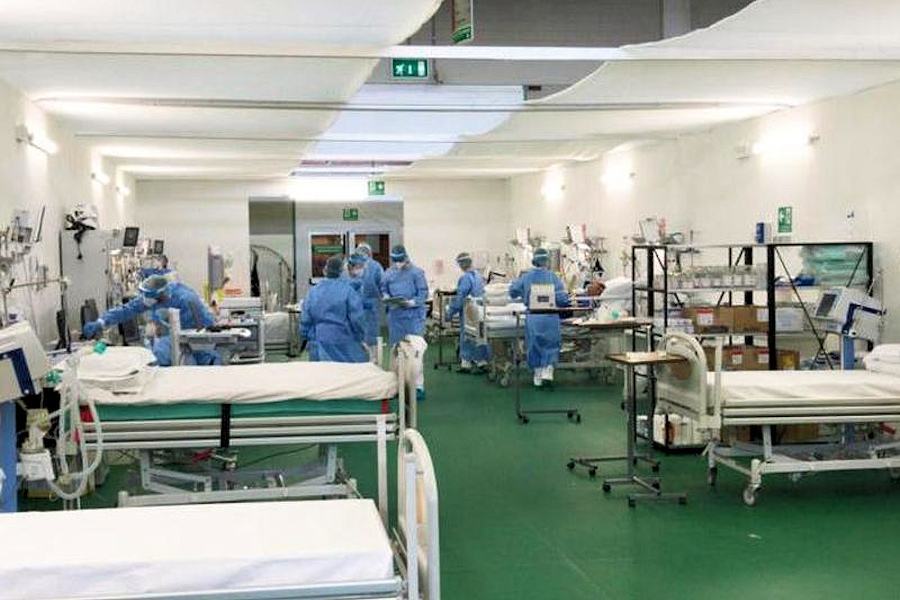 Covid, confermati i 4 ospedali da campo a Cosenza, Crotone, Vibo Valentia e Locri 55 Covid Ospedali da campo