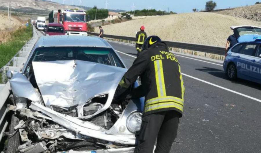 Crotone incidente 106