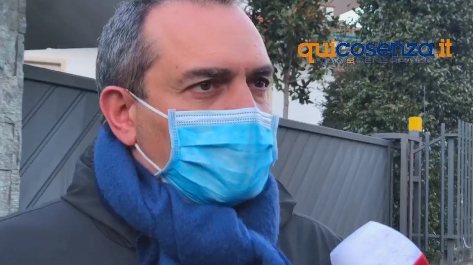 De Magistris a Cosenza vede Tansi "rottura con i partiti che hanno soffocato la Calabria" 51 De Magistris 1 1
