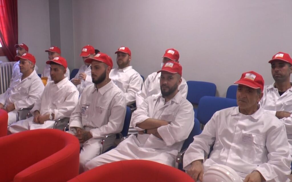 Detenuti che guardano oltre le sbarre e si affacciano al mondo del lavoro 1 Detenuti Castrovillari