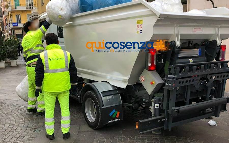 Raccolta rifiuti a Cosenza, sindacati: "sta navigando nella confusione più totale" 62 Ecologia Oggi 29