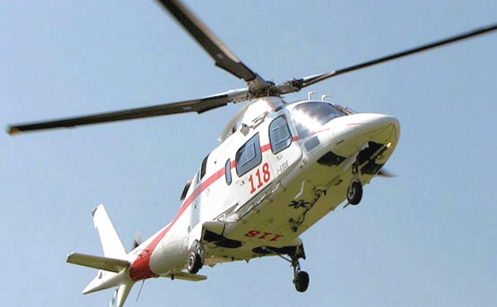 Altomonte: grave incidente sulla A2, due feriti e traffico bloccato. Atterra l'elisoccorso 51 Elisoccorso 28