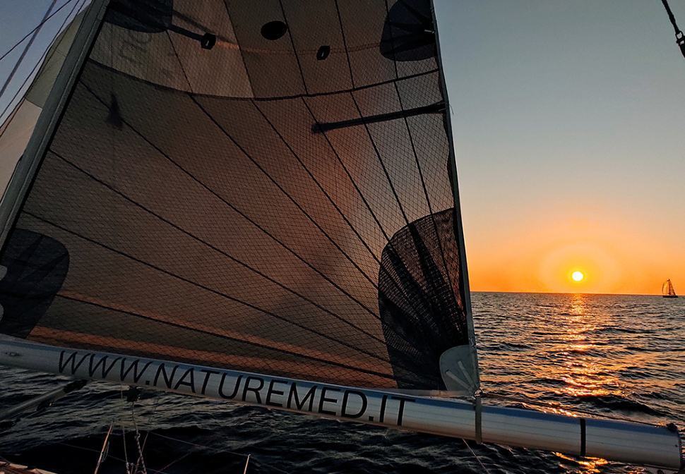 Essenza Nature Med da Ustica verso Trapani