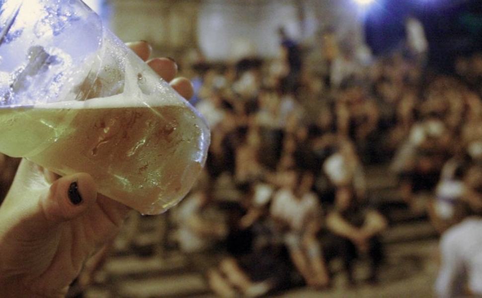 Estate bere assembramenti movida