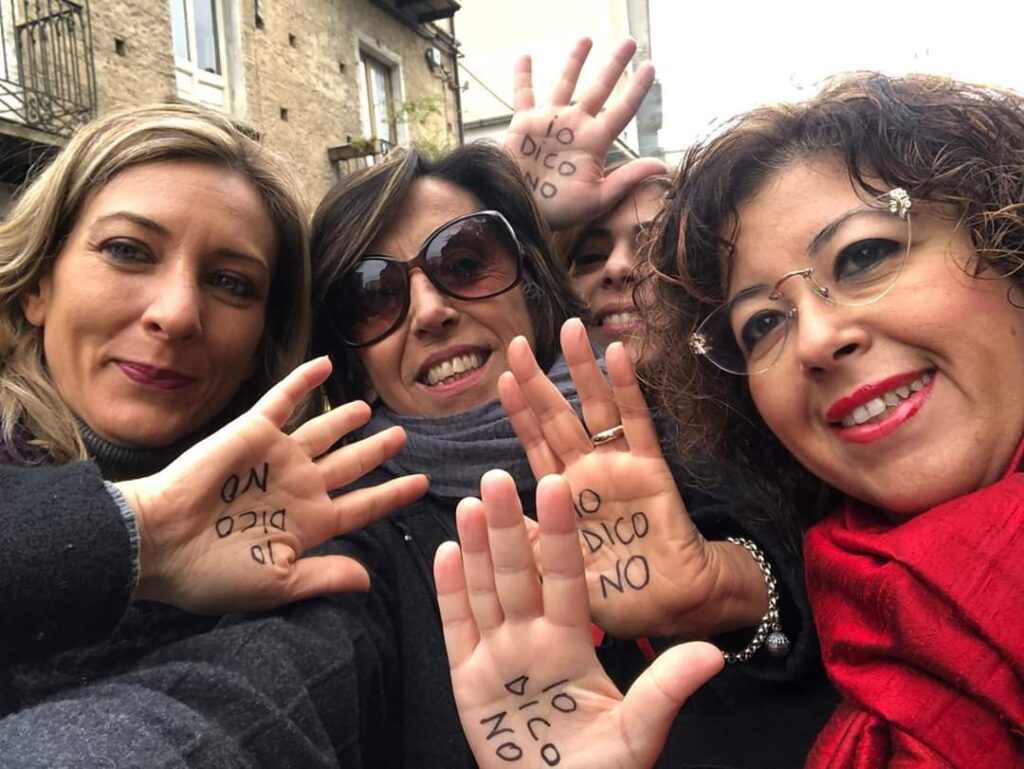 Stop alla violenza nei confronti delle donne a Corigliano-Rossano 1 FB IMG 1574790953634